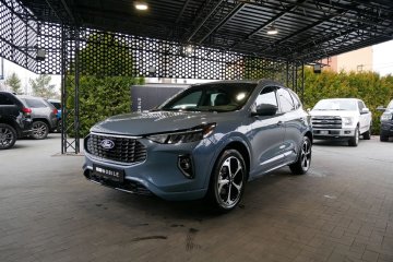 STLine 4x4 2.0KM 250KM 7tys.km AppleCarPlay AndroidAuto Cam360 Bang&Ol